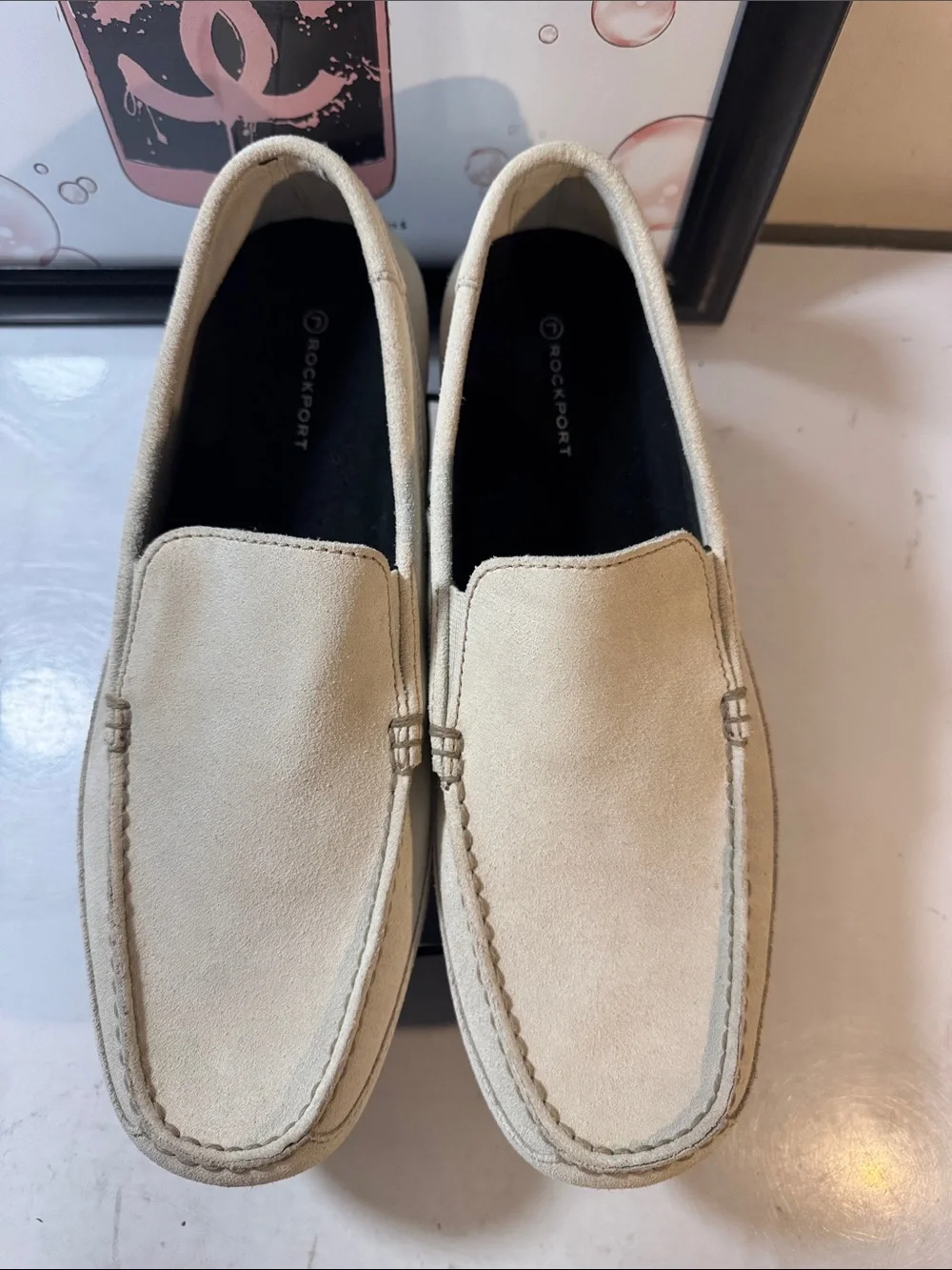 Rockport Men's Cream Leather Slip-On Loafers Style K61617 - Size 11M